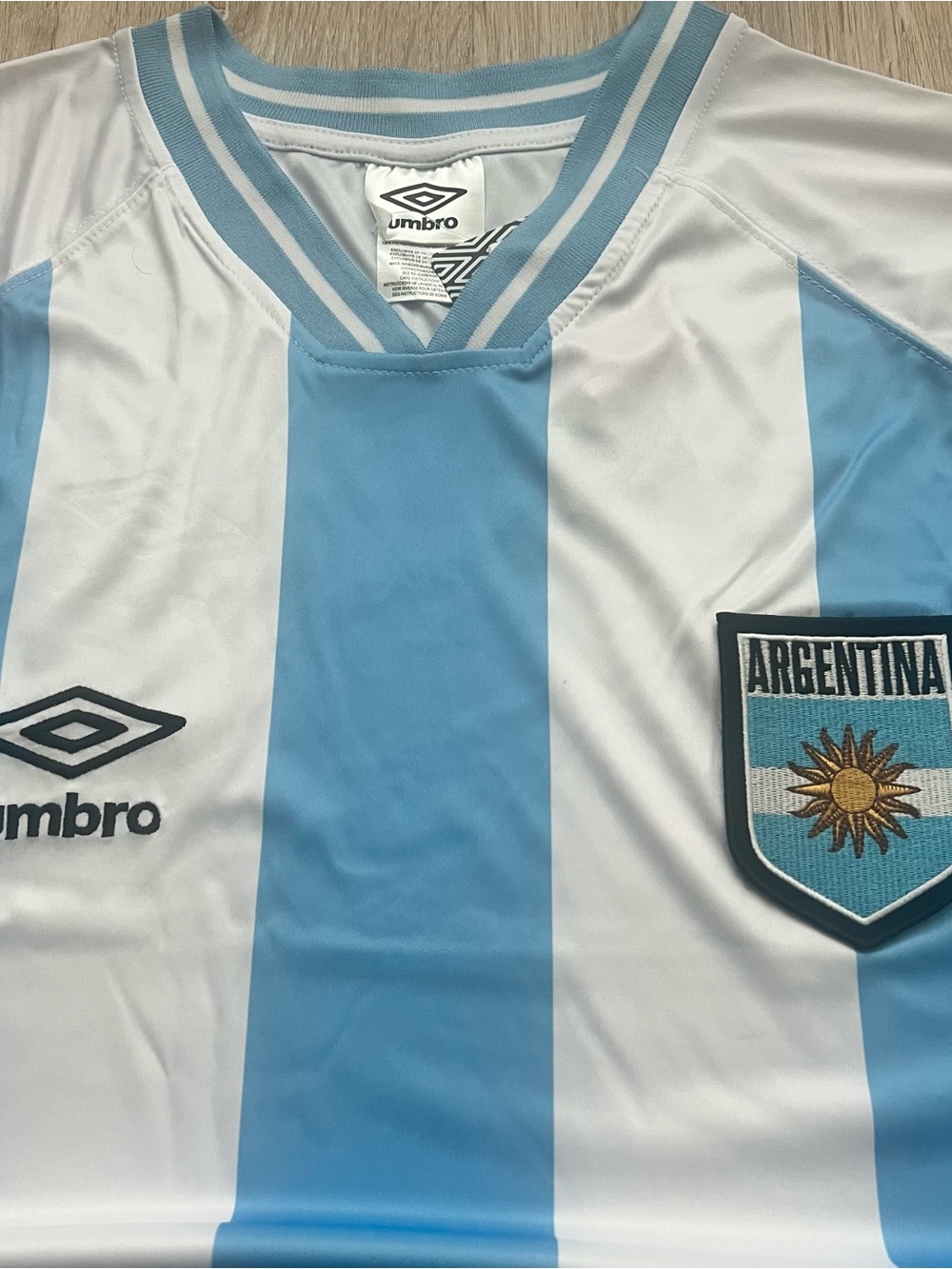 NWT Umbro Argentina Soccer Jersey Mens XL Blue White Checkered World Cup 2026 - Picture 6 of 10